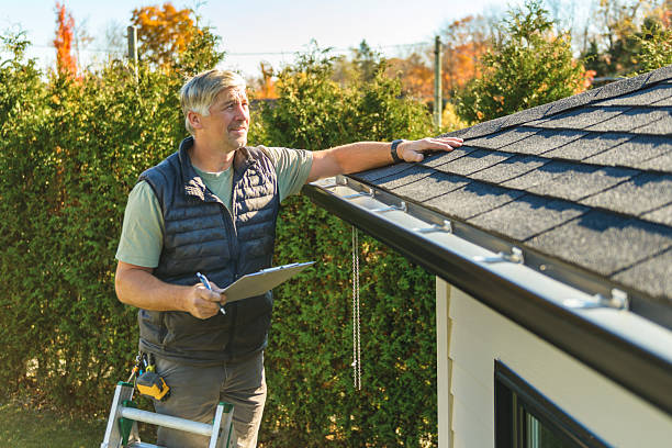 Professional Flat Roof Repair technician working in Spencer, SD